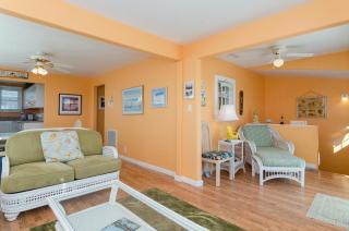 CBs Bella Vista by Bryant Real Estate - Carolina Beach - 6