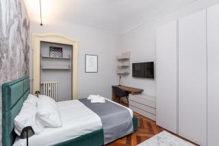5 minutes from Via Roma - with Smart TV - Torino - 0