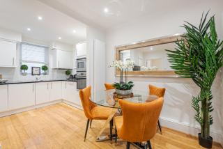 Charming 2BR Apartment with AC in Belgravia Close to Harrods - Londra - 6