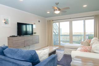 Shore to Relax Lower by Bryant Real Estate - Carolina Beach - 1