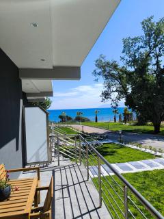 Ataraxia Homes - 7
