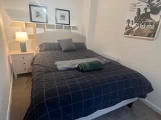 Quiet double room in Canada Water - 0
