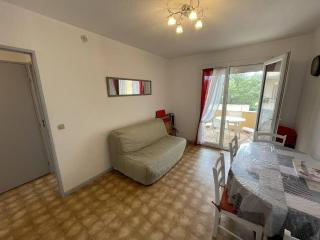 T2 Port St Cyprien Piscine, Clim, Parking, Animaux Ok - FR-1-106-39 - Saint-Cyprien - 4