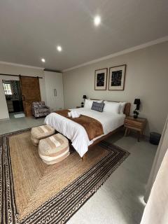 The Sanctuary - Guest House - East London - 1