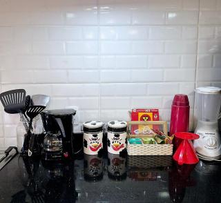 Recanto de Itaipava - casa com forno de pizza a lenha, churrasqueira, pet friendly, equipada para até 6 pessoas, em meio à Natureza e próxima ao centro do bairro - Petrópolis - 2