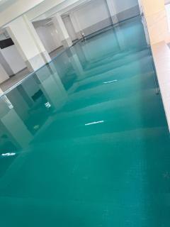 Elegantly furnished two bedroom apartment with all modern finishes swimming pool gym and stunning views in lavington - Nairobi - 7