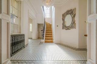 Luxury Villa - City Centre - Sleeps 13 - Nottingham - 6