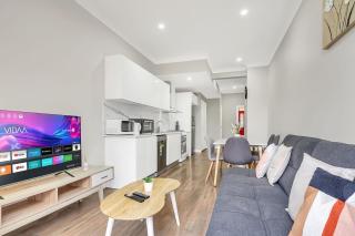 48G 3BR Darling Harbour Terrace, Parkside & Garage - 6