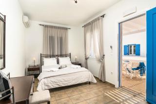 Livanios Studios - Adamantas - 7