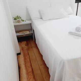 Sundown Private Studio Rooms - General Luna - 7