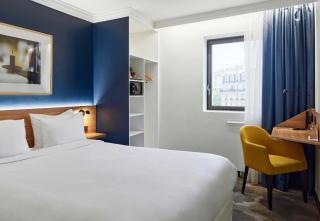 B&B HOTEL Paris 17 Batignolles - Paris - 0