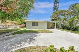 best location, best rates in Delray off the avenue - Delray Beach - 6