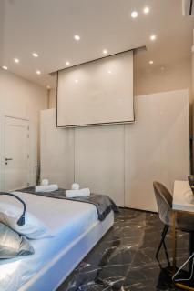 House of Luxury with Pool by Solea - 3