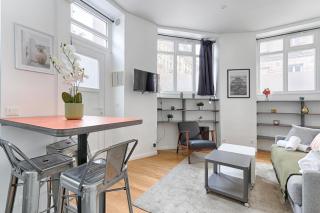 Appartement de charme au coeur des Batignolles - Paris - 3