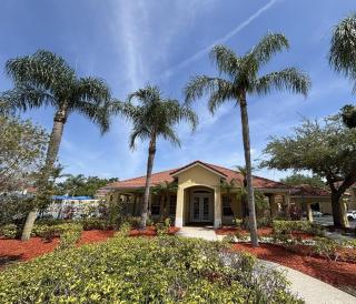 Relax and unwind in this Cozy Home Away from Home - Kissimmee - 4