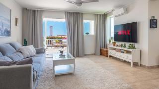 Lovely townhouse, several terraces, garden, pool - 1