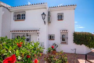 Lovely townhouse, several terraces, garden, pool - Nerja - 9