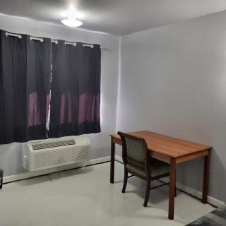 2 Full Bed Private Room 130 - Livingston - 3