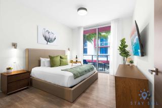 Tropical Oasis - Rooftop Pool- Near Beach - Gym - Hollywood - 9