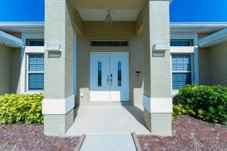 Abode Villas - Cape Coral - 5
