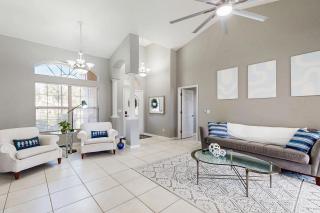 The Hibiscus House - North Port - 9