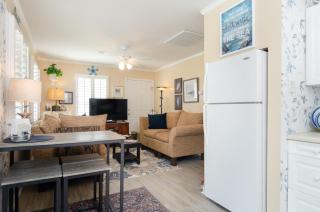 Endless Summer Cottage by Bryant Real Estate - Carolina Beach - 3