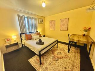 Stay on Scadden ll - 6