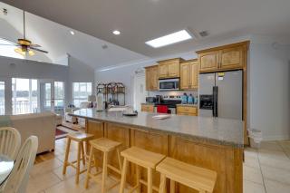 Fish, Boat & Unwind: 'Creekside Oasis' in Darien! - 2