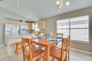 1 Mi to Shore Home with Patio in Panama City Beach - Panama City Beach - 5