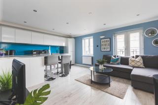 Cosy 2BR, Free Parking, 8min to City Airport - Londen - 0