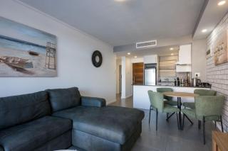 Stylish Gem in East Point 19 - Durban - 4