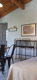 Habitación y living-comedor para hasta 3 pax con patio privado en desnivel - 3