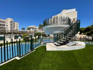 Large relaxed terrace, golf views - Alicante - 8