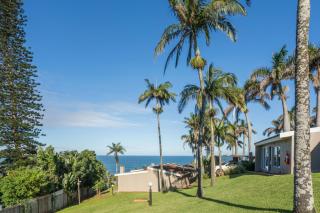 Chakas Rock Chalets 15 - Ballito - 0