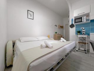Stintino Center - Wi-Fi & Private Parking - Stintino - 3