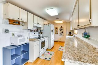 Breathtaking Sunsets Lake Huron Beachfront Escape - Alpena - 4