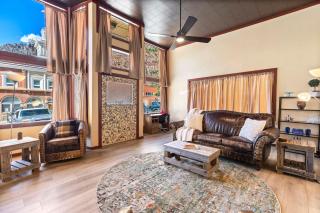 325 6th Ave Unit A - 0