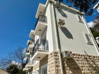 Casa M- 1-Bedroom Penthouse Apartment Seaview - Brand New - Herceg-Novi - 3