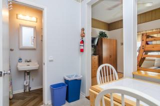 Petersons Apt A by Bryant Real Estate - Kure Beach - 3
