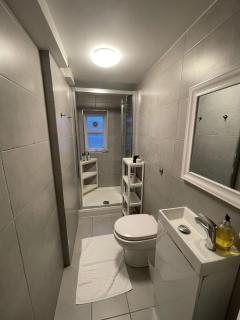 Apartments in the Heart of High Street Kensington - 5