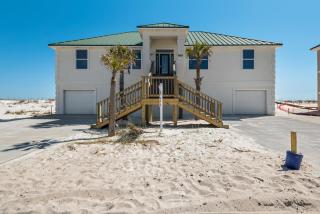 Beach Front Beauty by Gulf Coast Getaways - 4