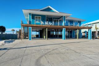 Beach Dreams by Gulf Coast Getaways - Pensacola Beach - 4