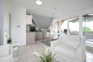 White Lounge - Scharbeutz - 9