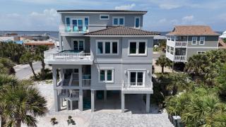 Surf and City by Gulf Coast Getaways - 2