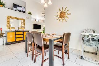 Private Pool and Yard Family Getaway in Davenport - Davenport - 6