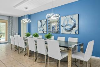 Windsor Westside Charming Villa Pool Spa Games - 8