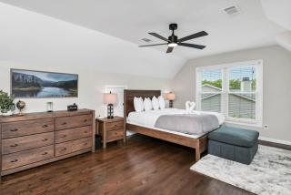 Winds of Lexington Sleeps 8 - 8