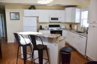 3BR Loft Cozy House Fishing Boating Views - Sealevel - 6