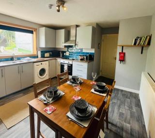 5 Bute Place - Fort William - 1