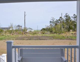 2BR Cozy Cottage Private Dock -  - 7